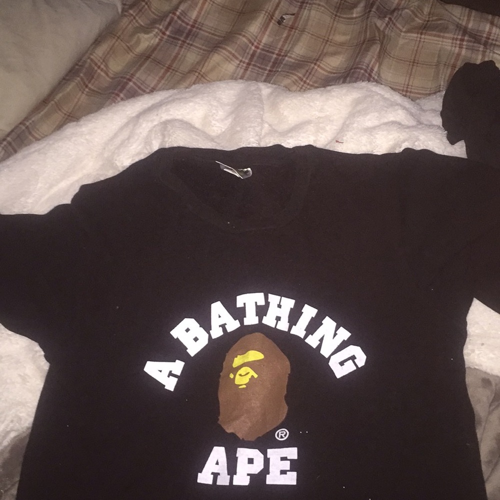 Black Bape Crew neck(medium) - Picture 1 of 8